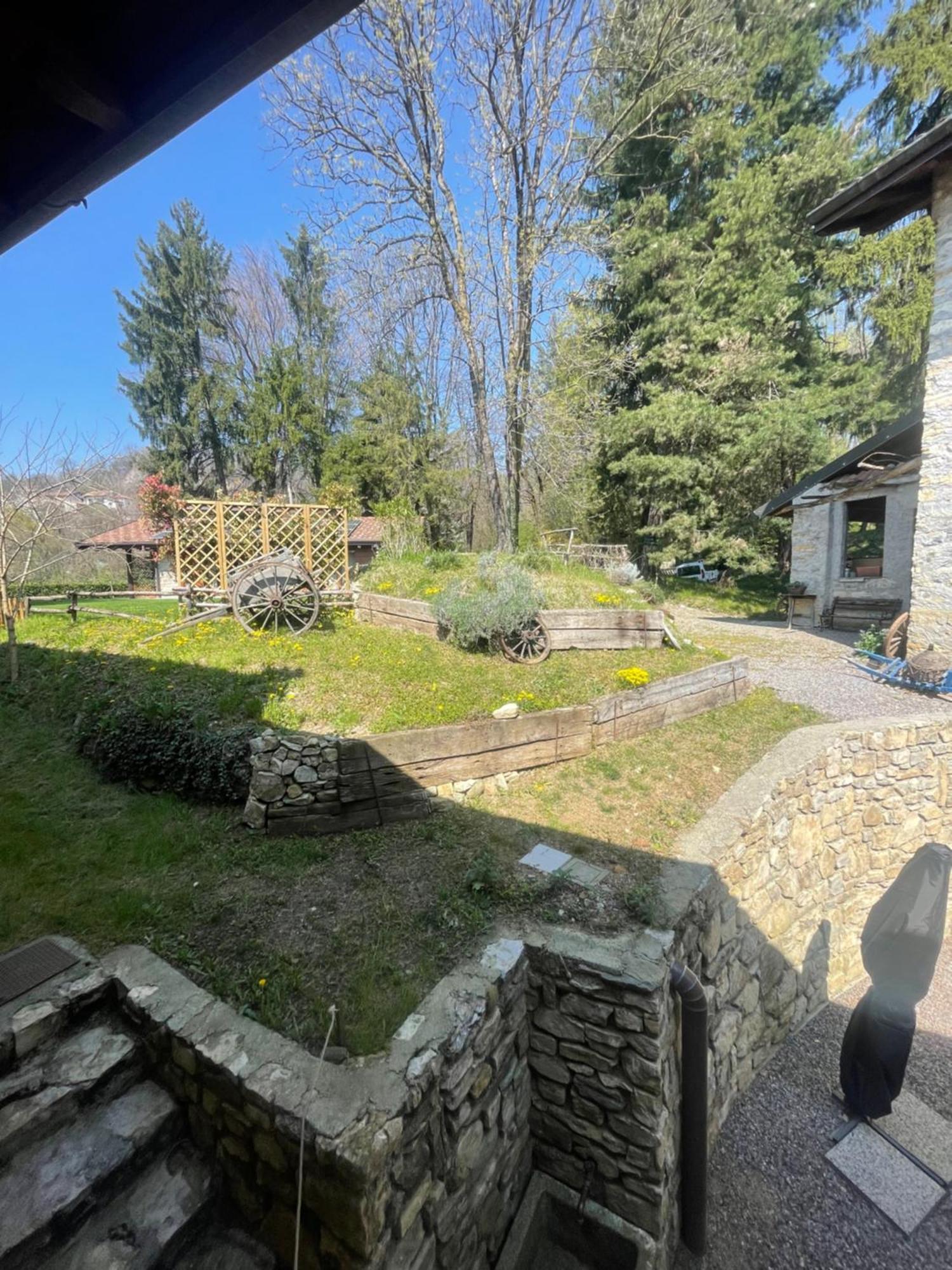 Il Castellaccio - Bed and breakfast Albavilla